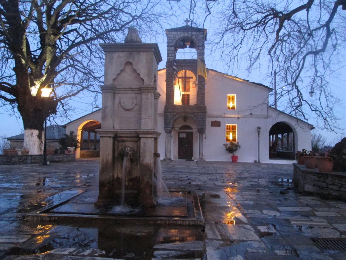 Hotel Odos Kentavron Tsagkarada Exterior foto